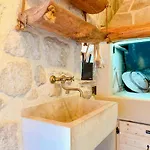 Hébergement de vacances Stone House Strnj