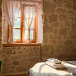 Stone House Strnj Hébergement de vacances