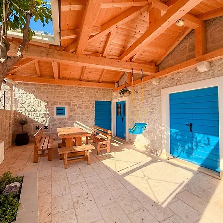 Stone House Strnj * Živogošće