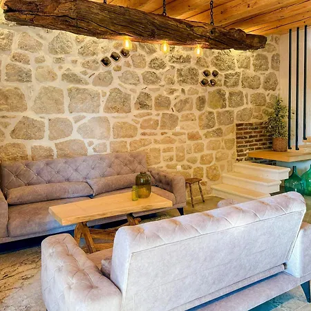Stone House Strnj