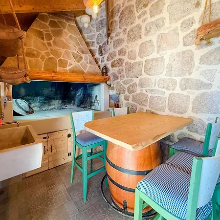 Stone House Strnj Živogošće